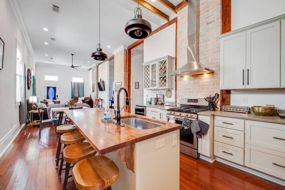 Photo of Kitchen in Esplanade Ridge