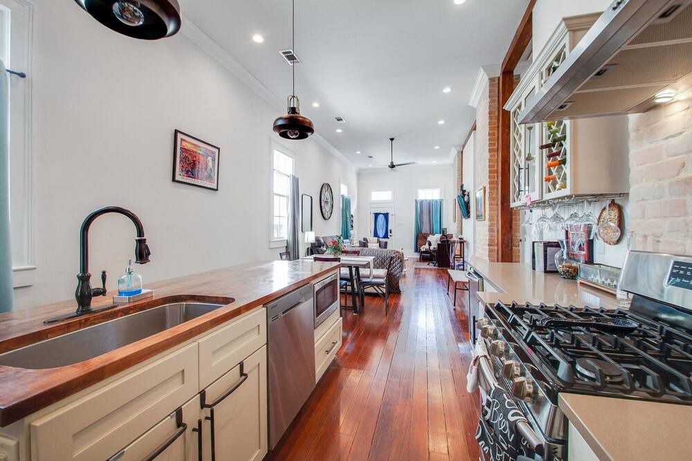 Photo of Kitchen in Esplanade Ridge