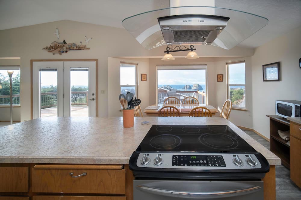 Photo of Kitchen in Oceanside