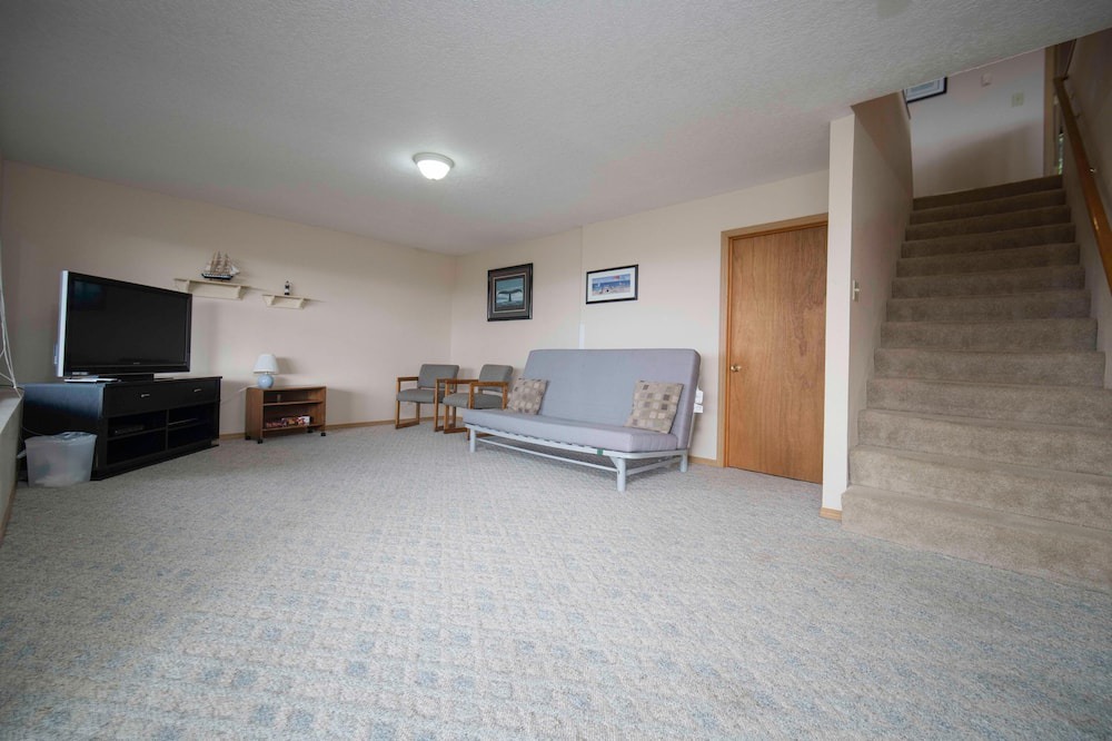 Photo of Livingroom in Oceanside