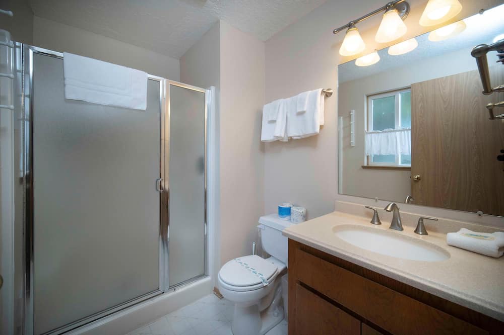 Photo of Bathroom in Oceanside