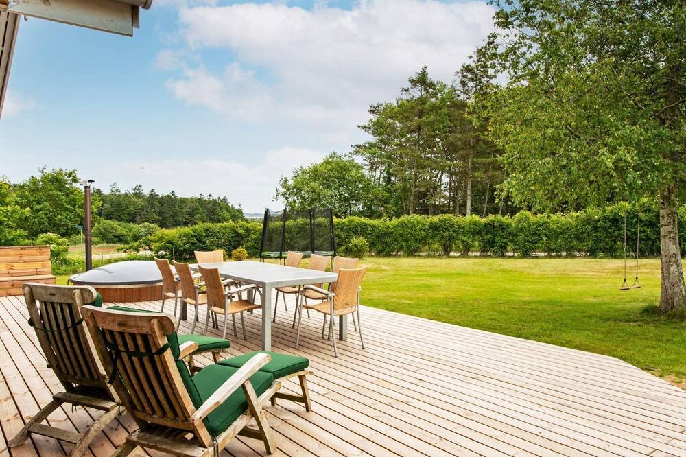 Photo of Outdoor in Oddesund Syd