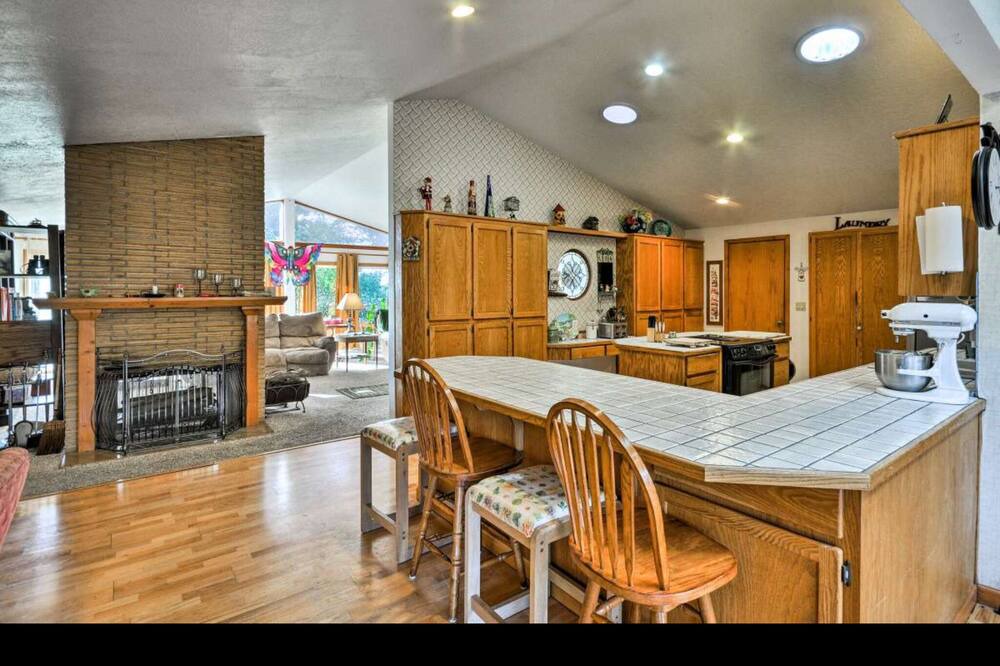 Photo of Kitchen in Surf Pines