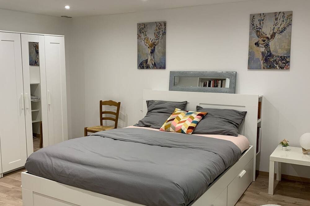 Photo of Bedroom in Noyarey