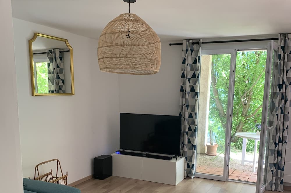 Photo of Livingroom in Noyarey