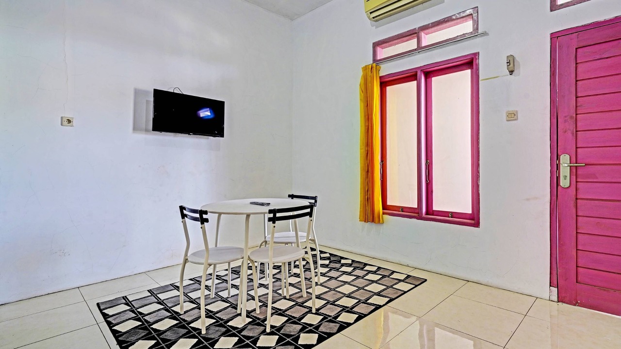 Photo of Bedroom in Pameungpeuk