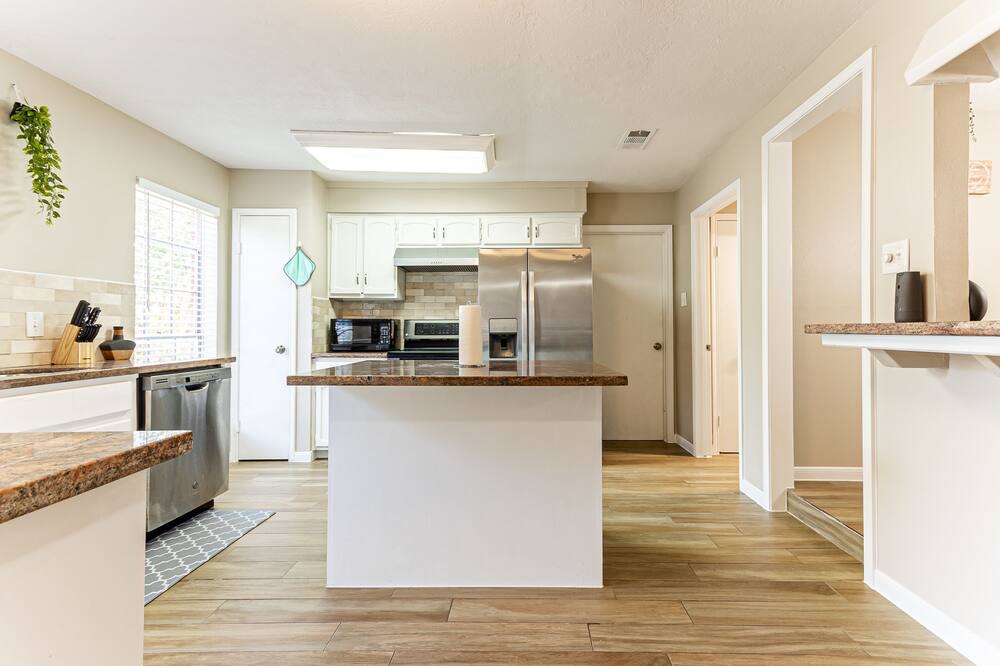 Photo of Kitchen in Nassau Bay