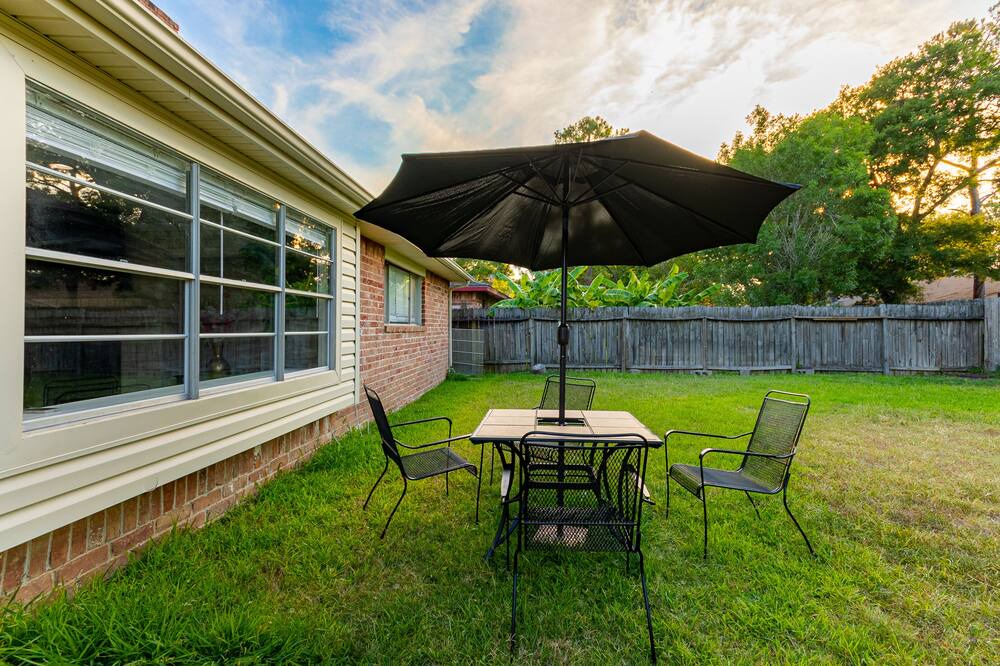 Photo of Outdoor in Nassau Bay