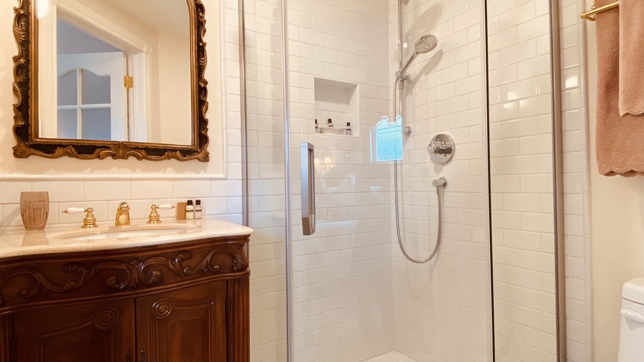Photo of Bathroom in Hudson