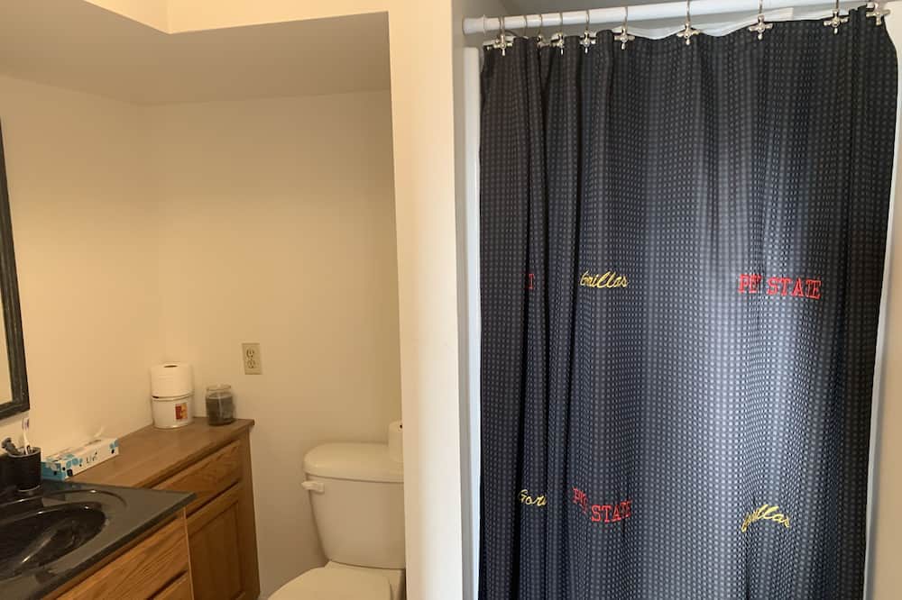 Photo of Bathroom in Lamont