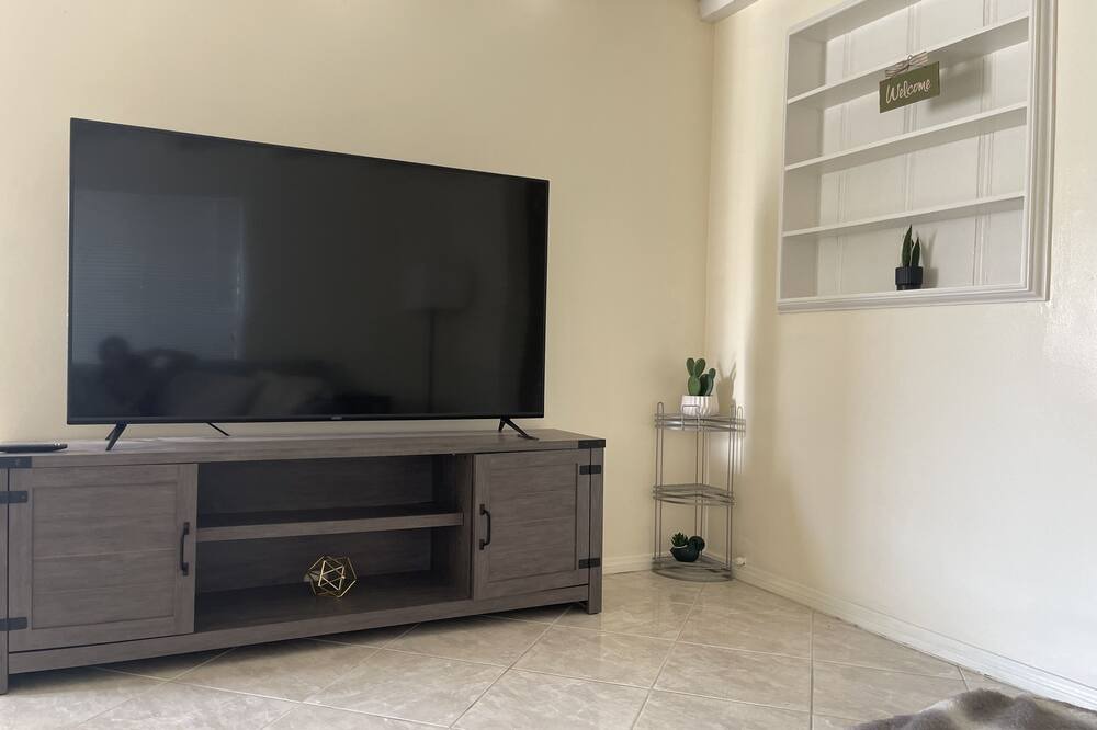 Photo of Bedroom in Loma Linda
