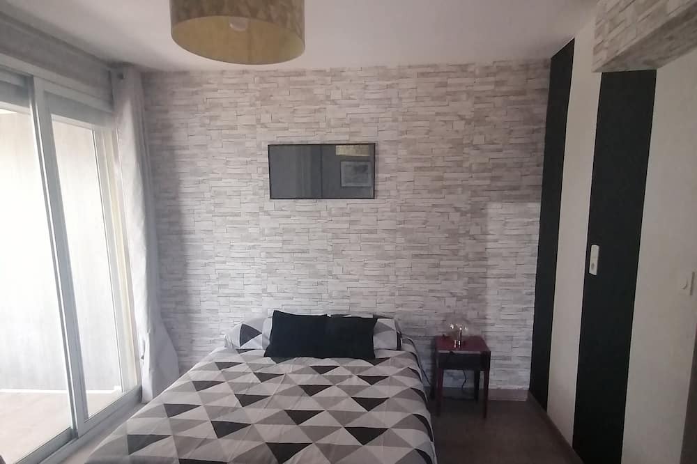 Photo of Bedroom in Chatillon-en-Vendelais