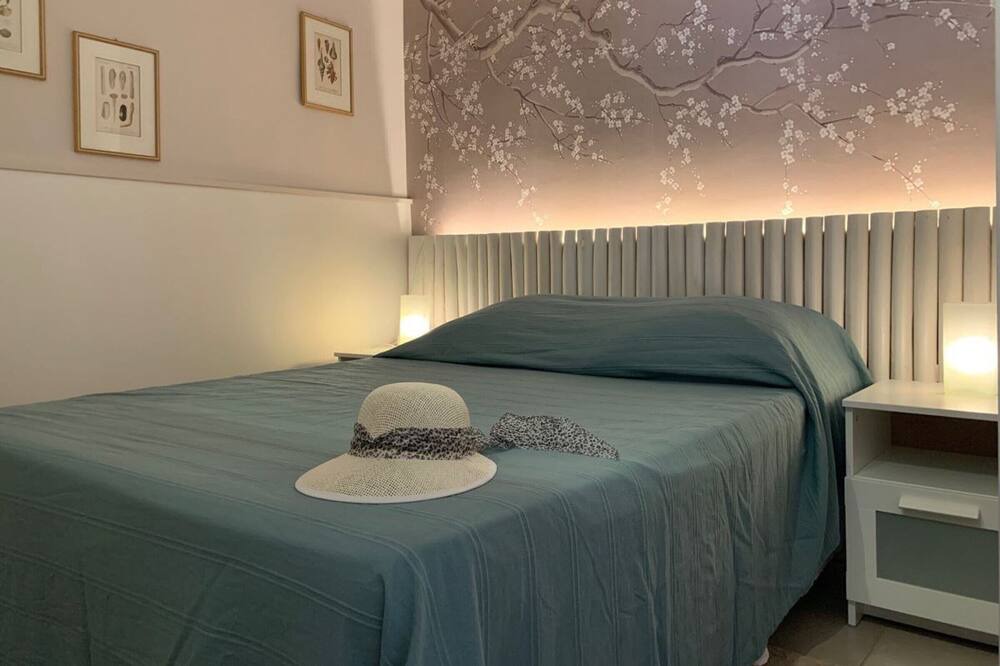 Photo of Bedroom in Bouzigues