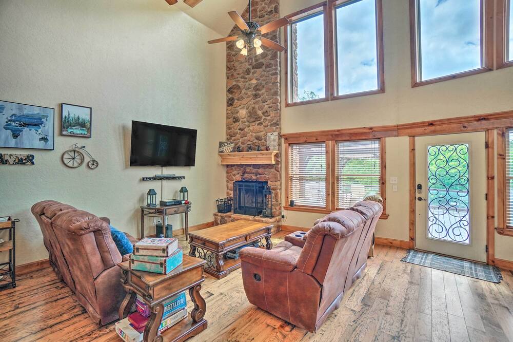 Photo of Livingroom in Medicine Park
