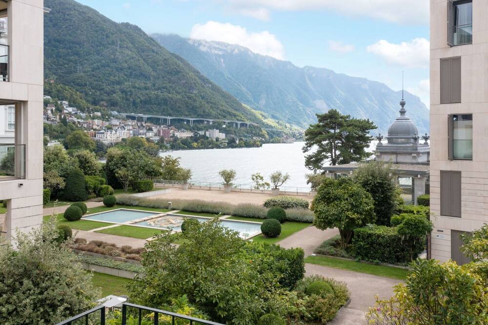 Photo of Others in Montreux