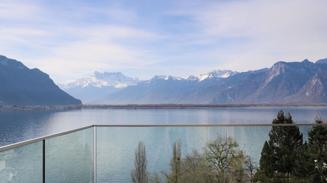 Photo of Others in Montreux