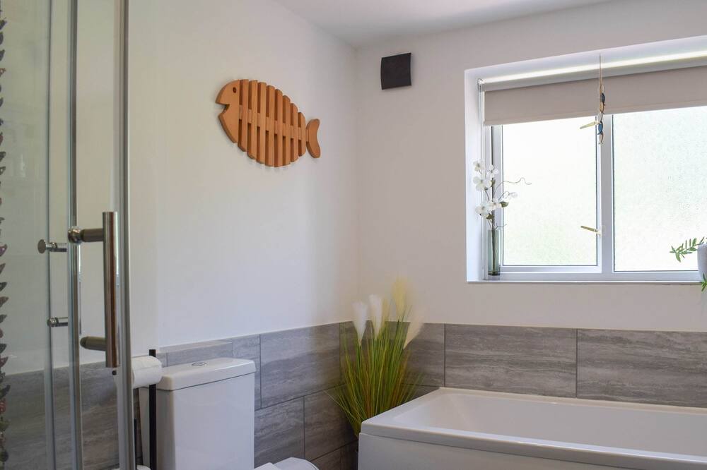 Photo of Bathroom in Chirk Bank