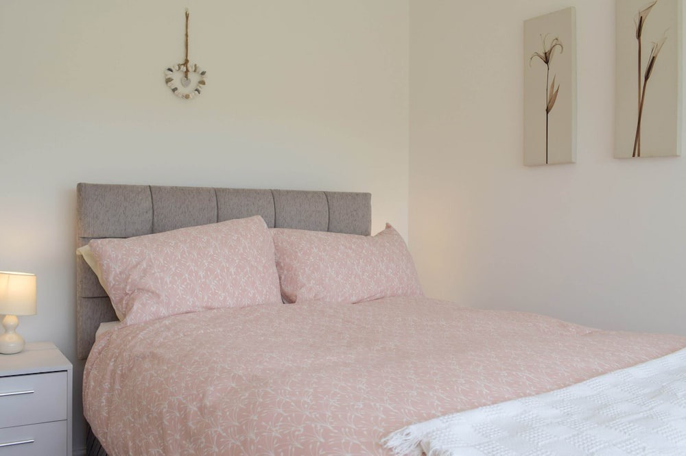 Photo of Bedroom in Chirk Bank