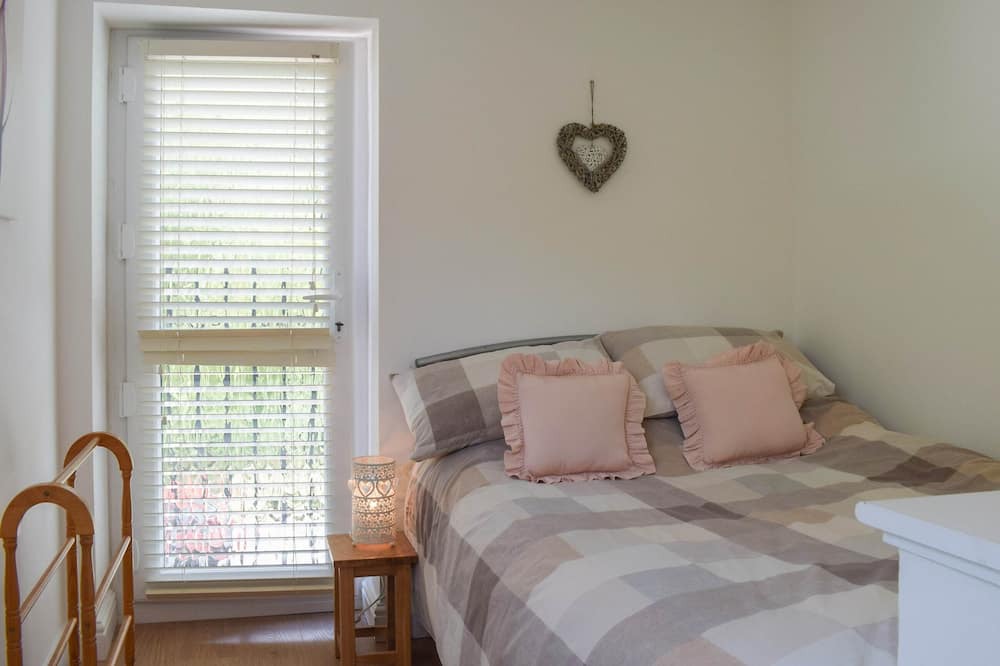Photo of Bedroom in Chirk Bank