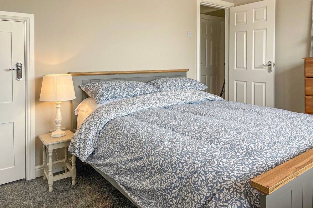 Photo of Bedroom in Longnor