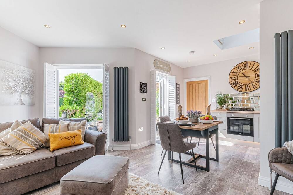 Photo of Livingroom in Westbrook