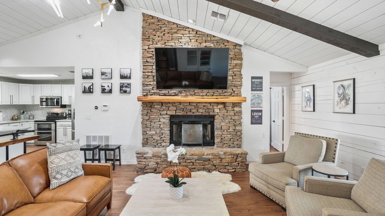 Photo of Livingroom in Palo Pinto County