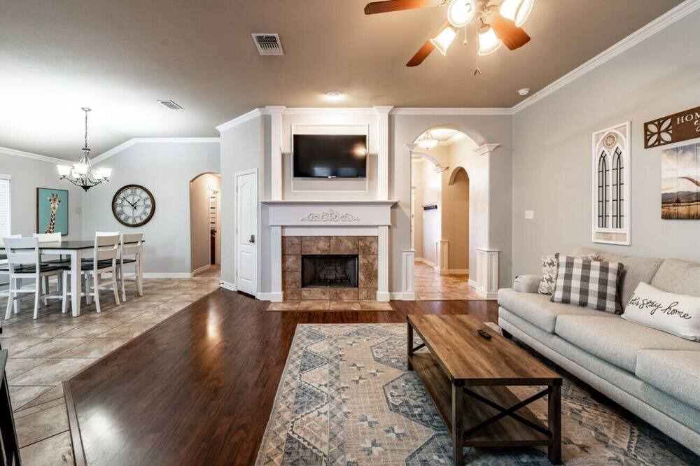 Photo of Livingroom in Lubbock