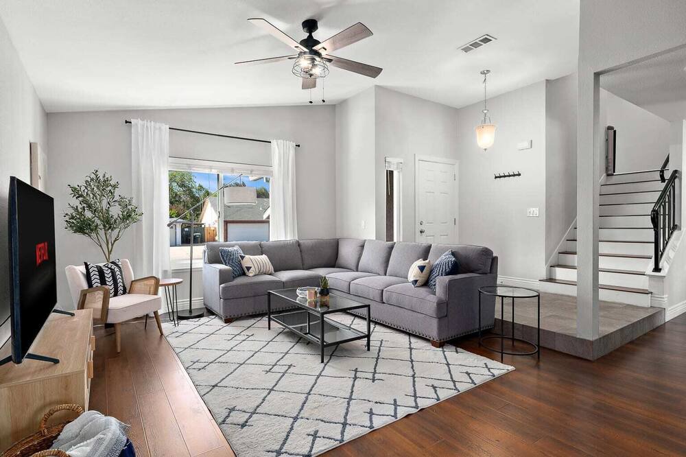 Photo of Others in Antelope