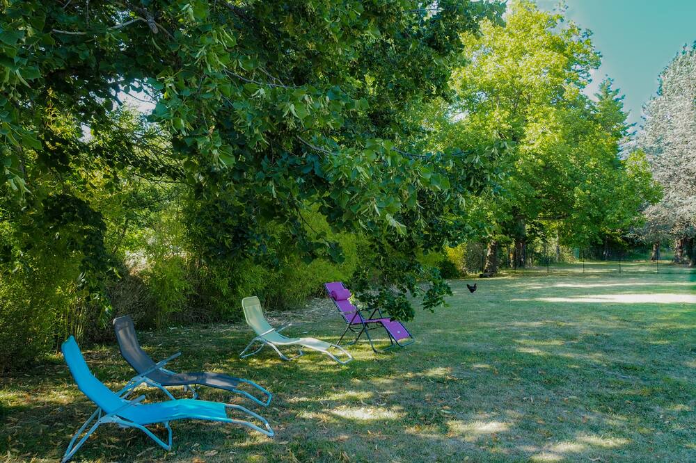Photo of Outdoor in Saint-Rome-de-Cernon