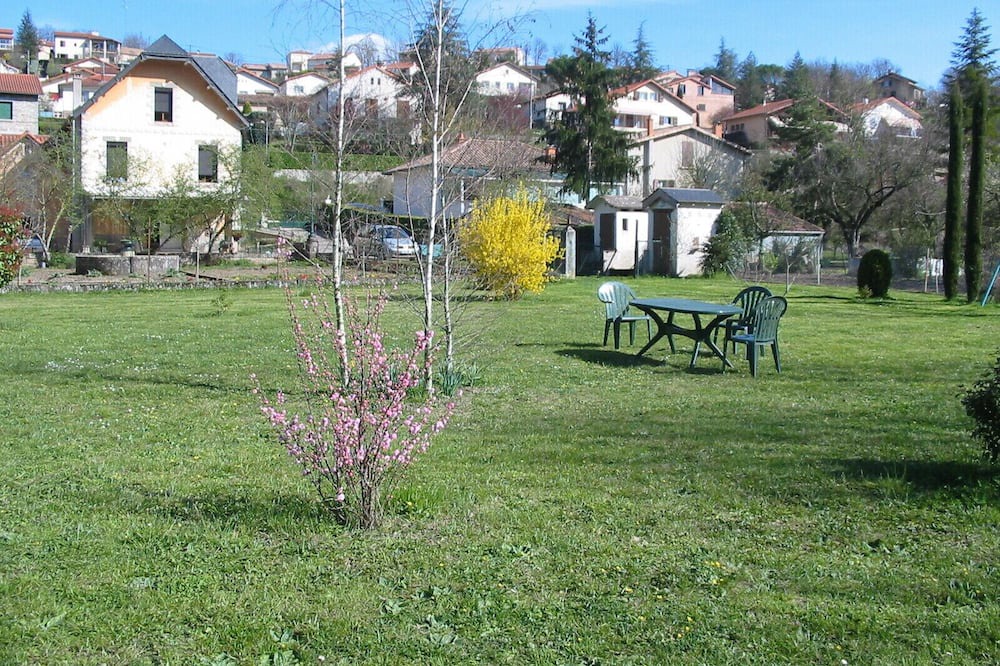 Photo of Outdoor in Saint-Rome-de-Cernon