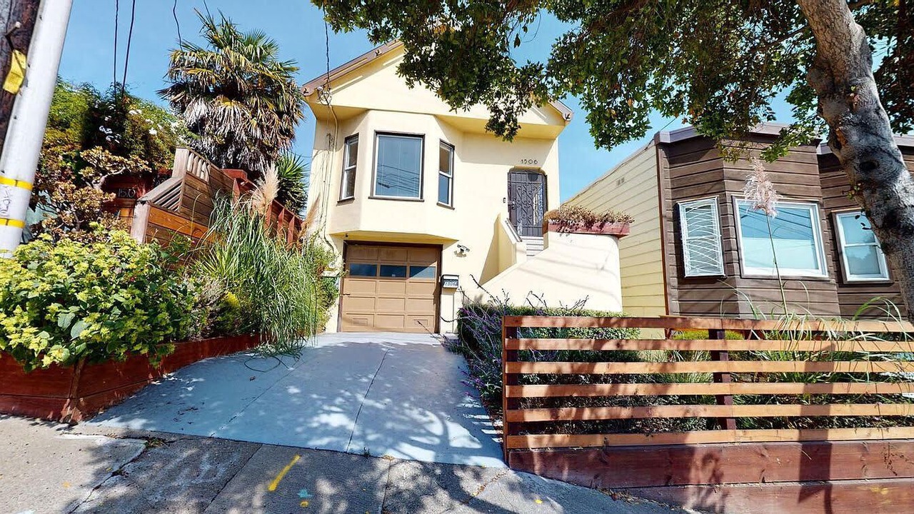 Photo of Outdoor in Dogpatch