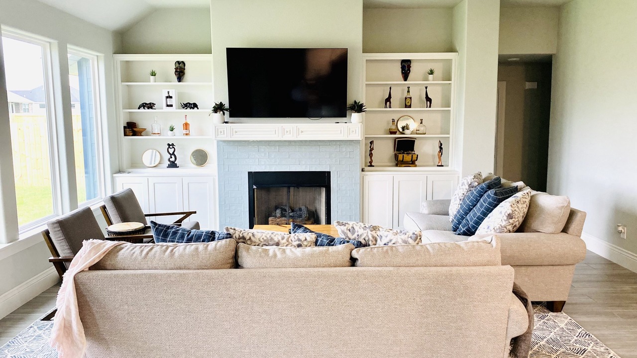 Photo of Livingroom in Farmington