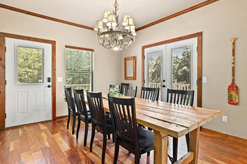 Photo of Bedroom in Springdale