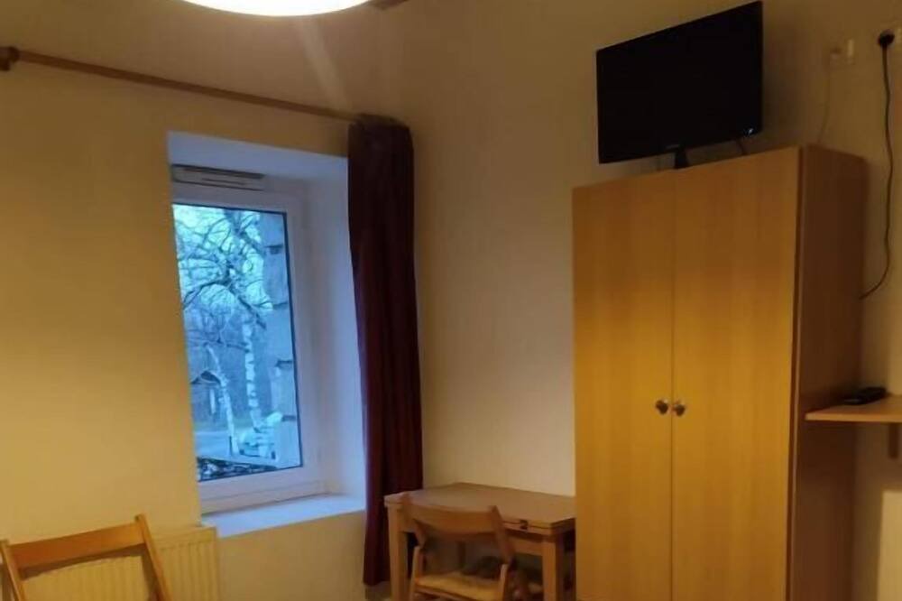 Photo of Bedroom in Borne