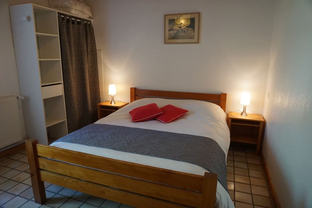 Photo of Bedroom in Borne