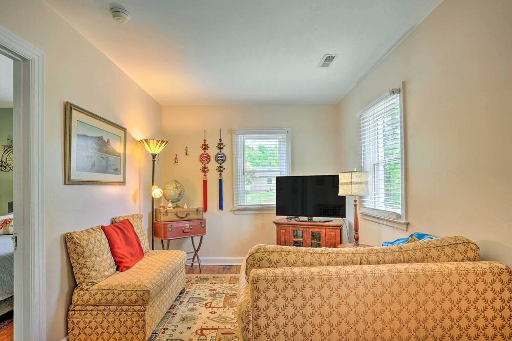 Photo of Bedroom in Lakeside
