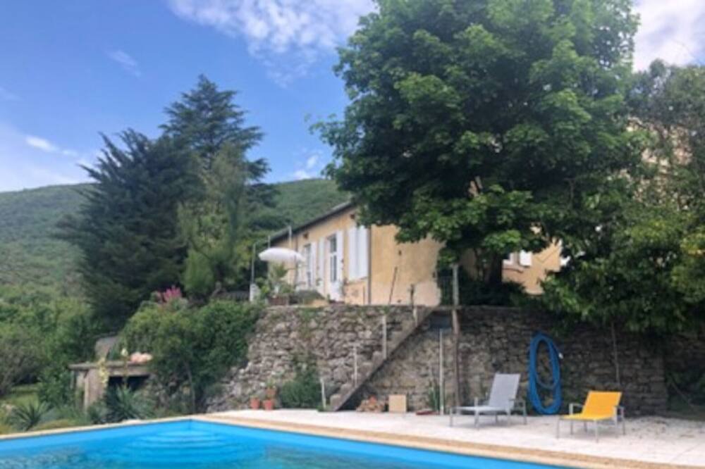 Photo of Outdoor in Cros