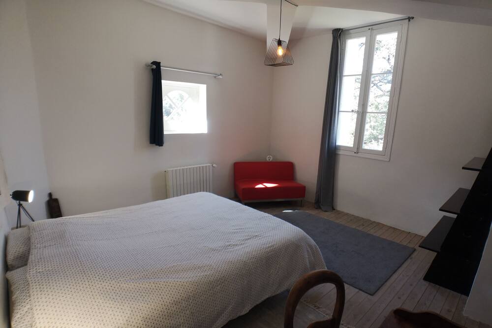 Photo of Bedroom in Cros