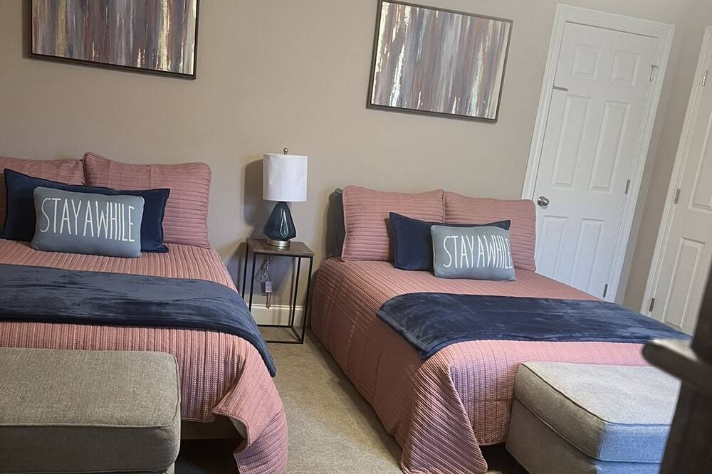 Photo of Bedroom in Highlands - Perkins
