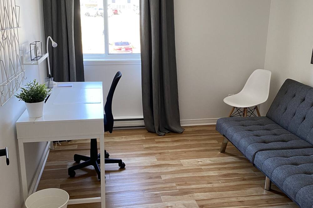 Photo of Livingroom in Magog