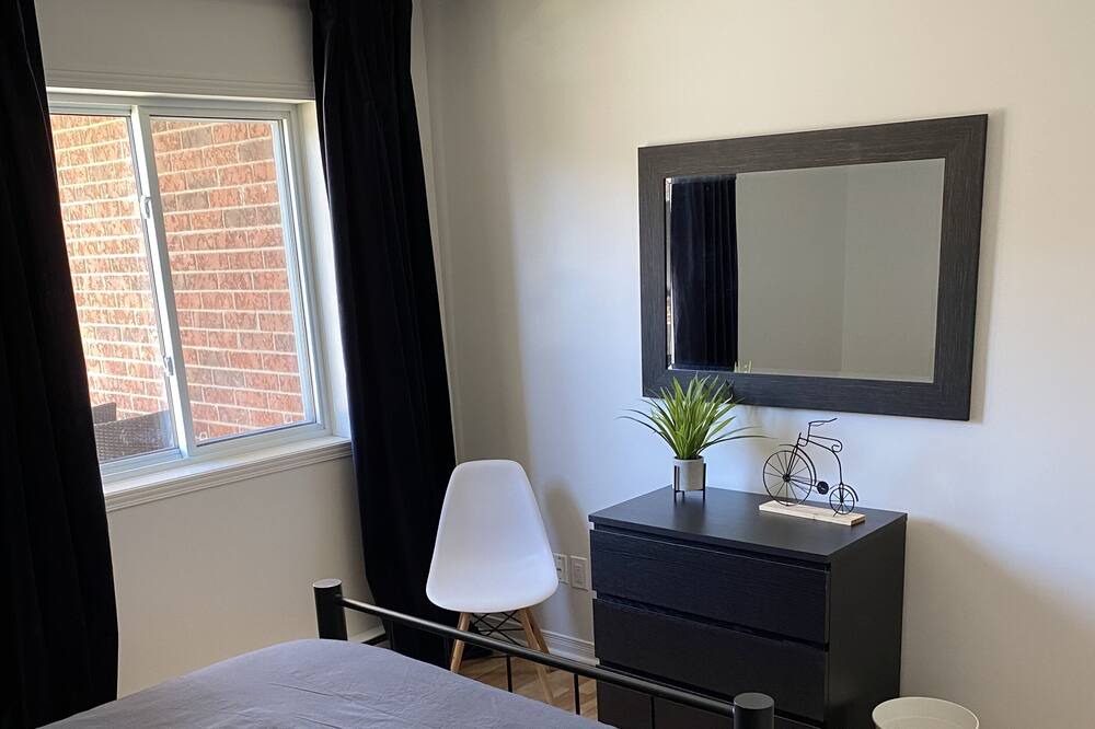 Photo of Bedroom in Magog