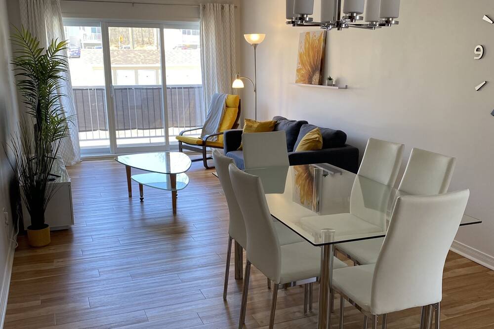 Photo of Livingroom in Magog