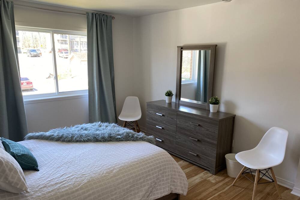 Photo of Bedroom in Magog