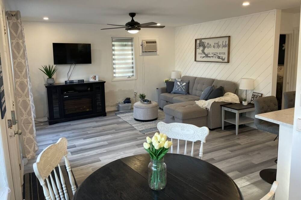 Photo of Livingroom in Joly