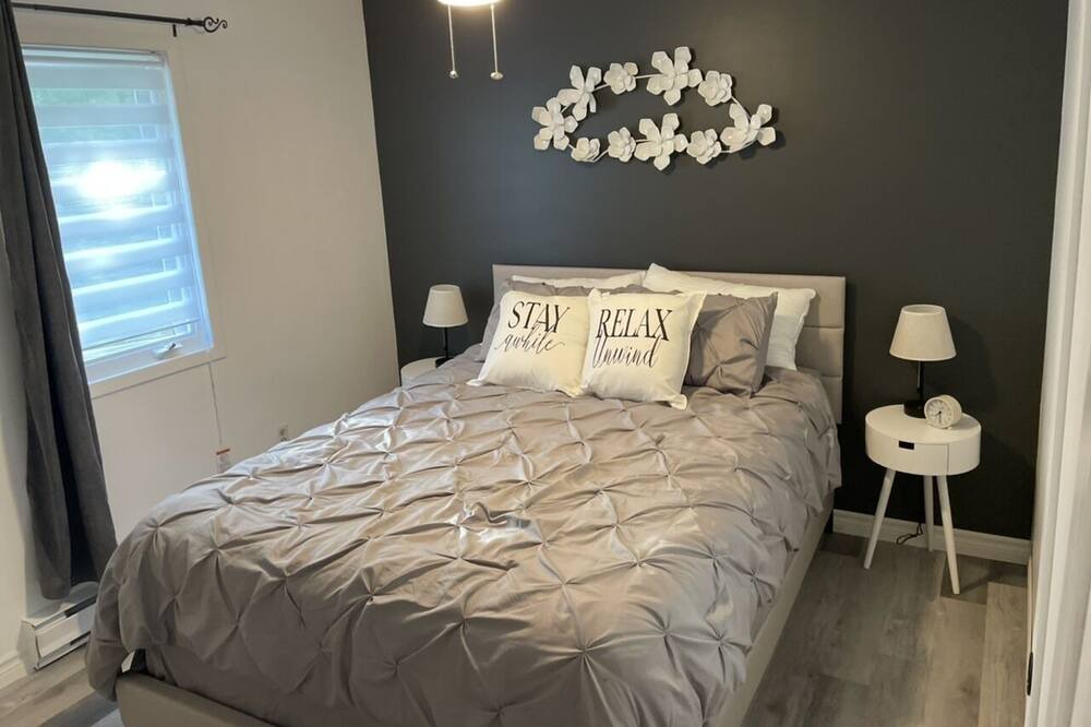 Photo of Bedroom in Joly
