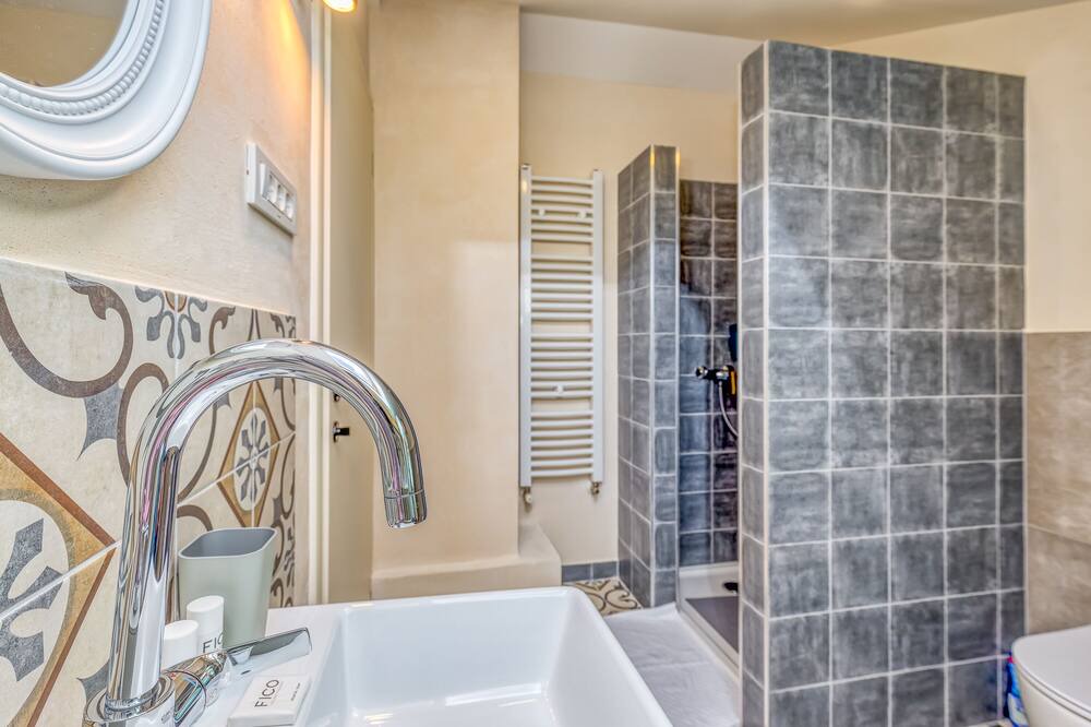 Photo of Bathroom in Sodici