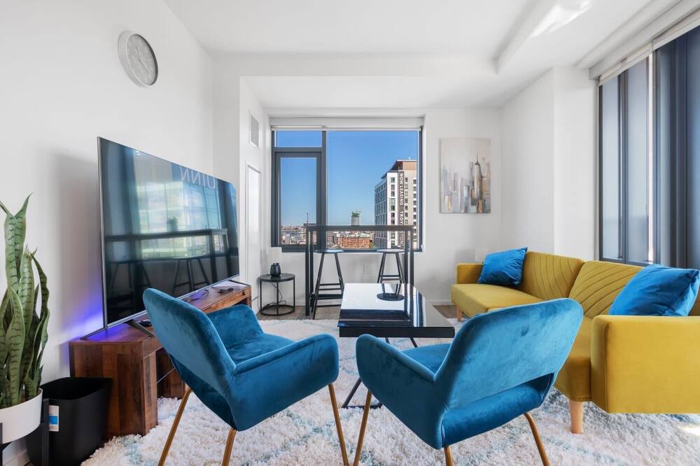 Photo of Livingroom in South End