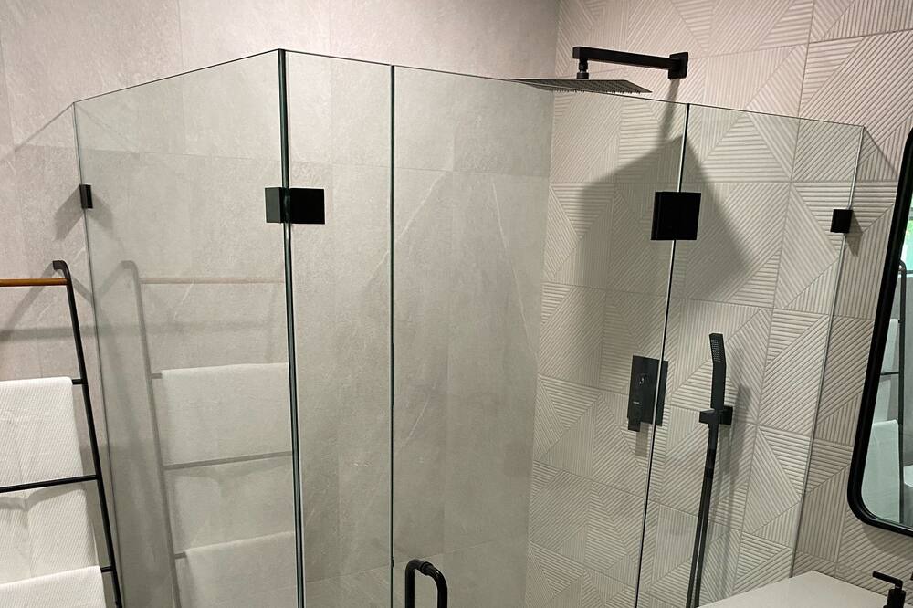 Photo of Bathroom in Palmetto Bay