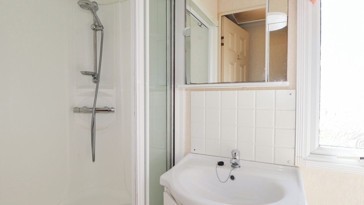 Photo of Bathroom in Lybster