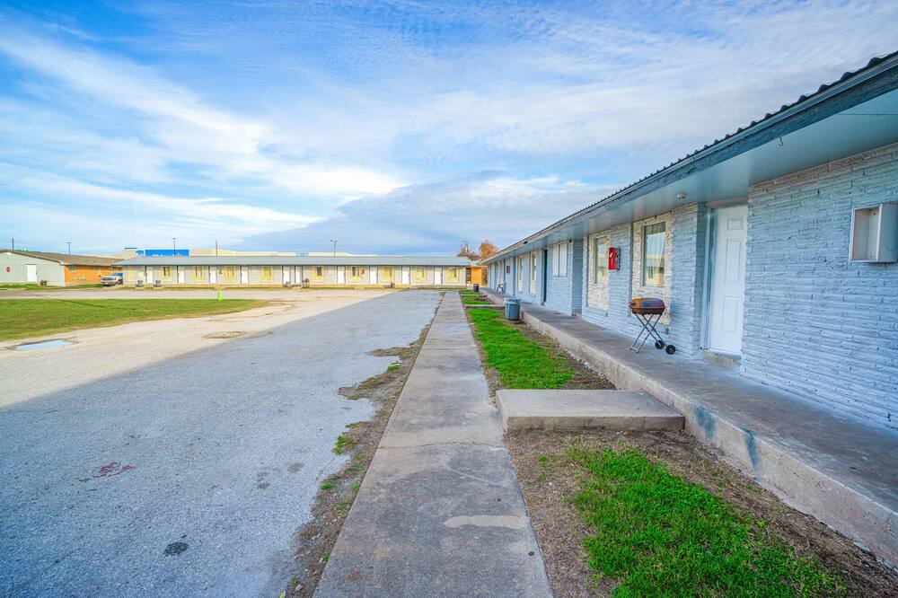 Photo of Others in Flour Bluff